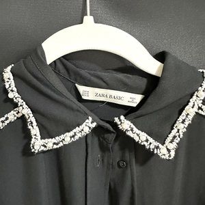 Oversized Zara Blouse. Pearl detail